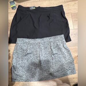 DryTEK XL Black and Gray Women's Skirt Set